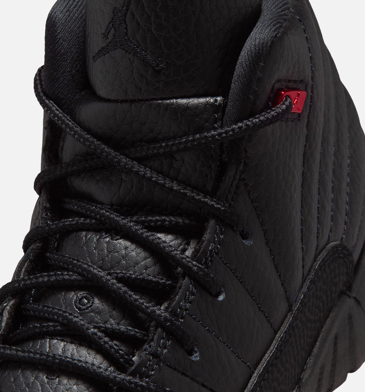 Air Jordan 12 Retro Bloodline Preschool Lifestyle Shoe