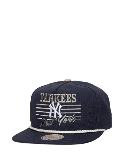 Mitchell & Ness x New York Yankees Radiant Lines Deadstock baseball cap