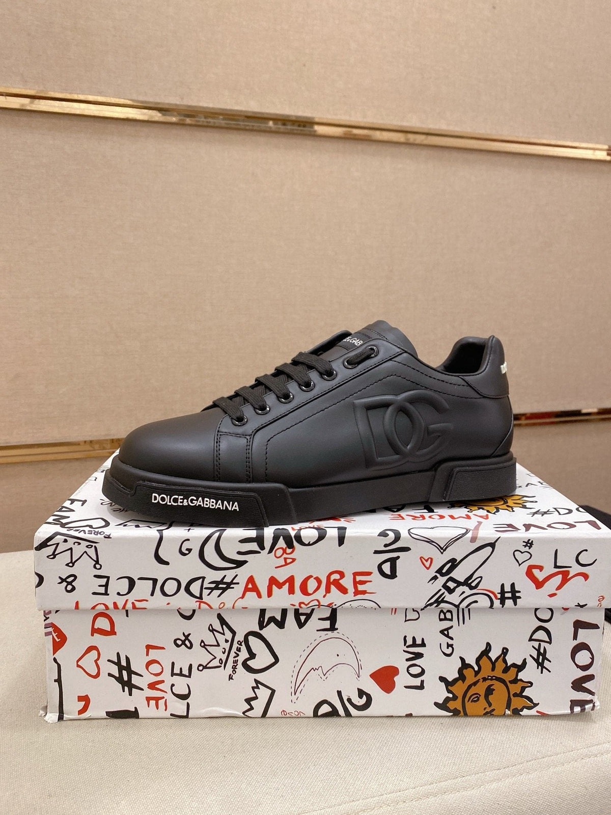 Dolce & Gabbana Men's Black Logo Low-Top Sneakers - Black Tonal Design