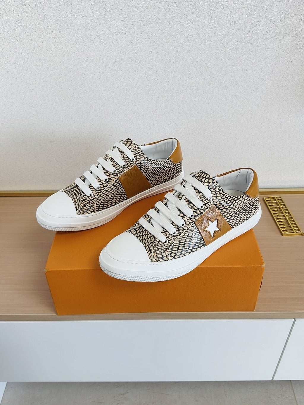 Louis Vuitton Men's Star-Panel Low-Top Sneakers