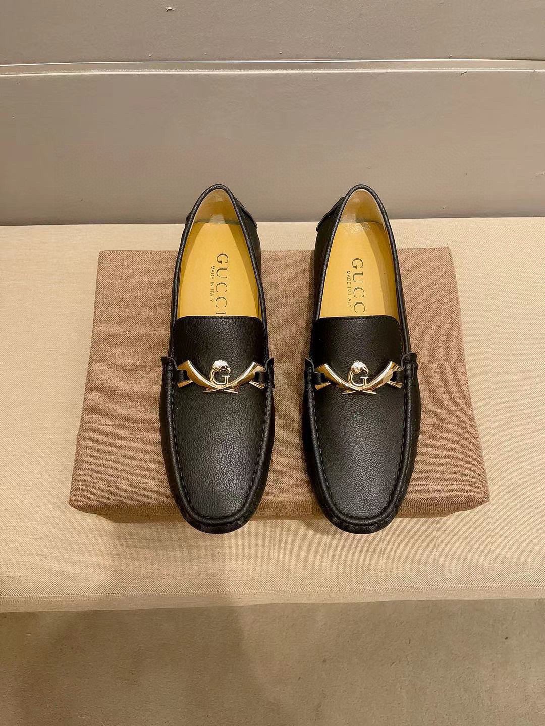 Gucci Black Horsebit Loafers