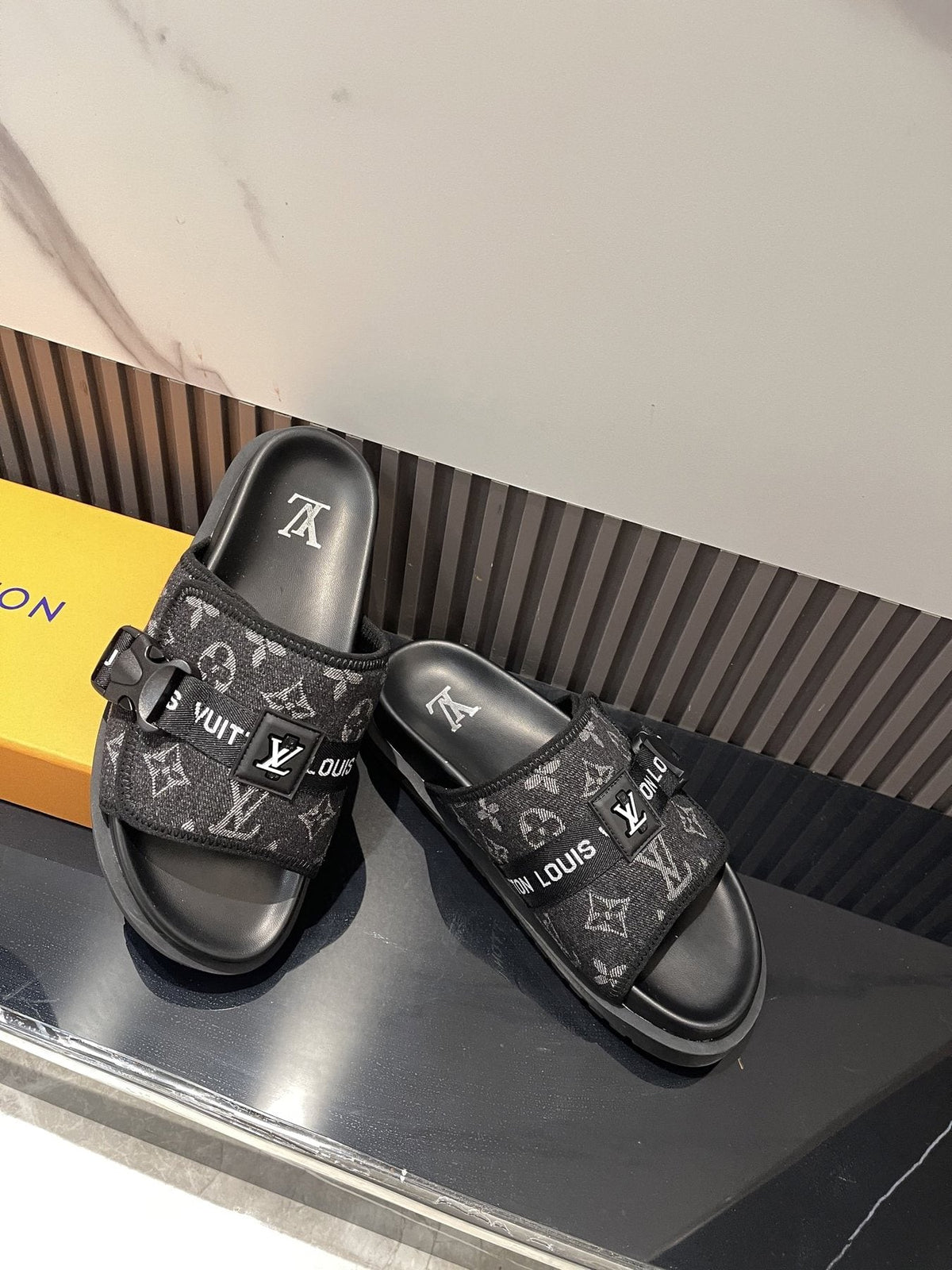 Louis Vuitton Black Monogram Slide Sandals - Open Toe