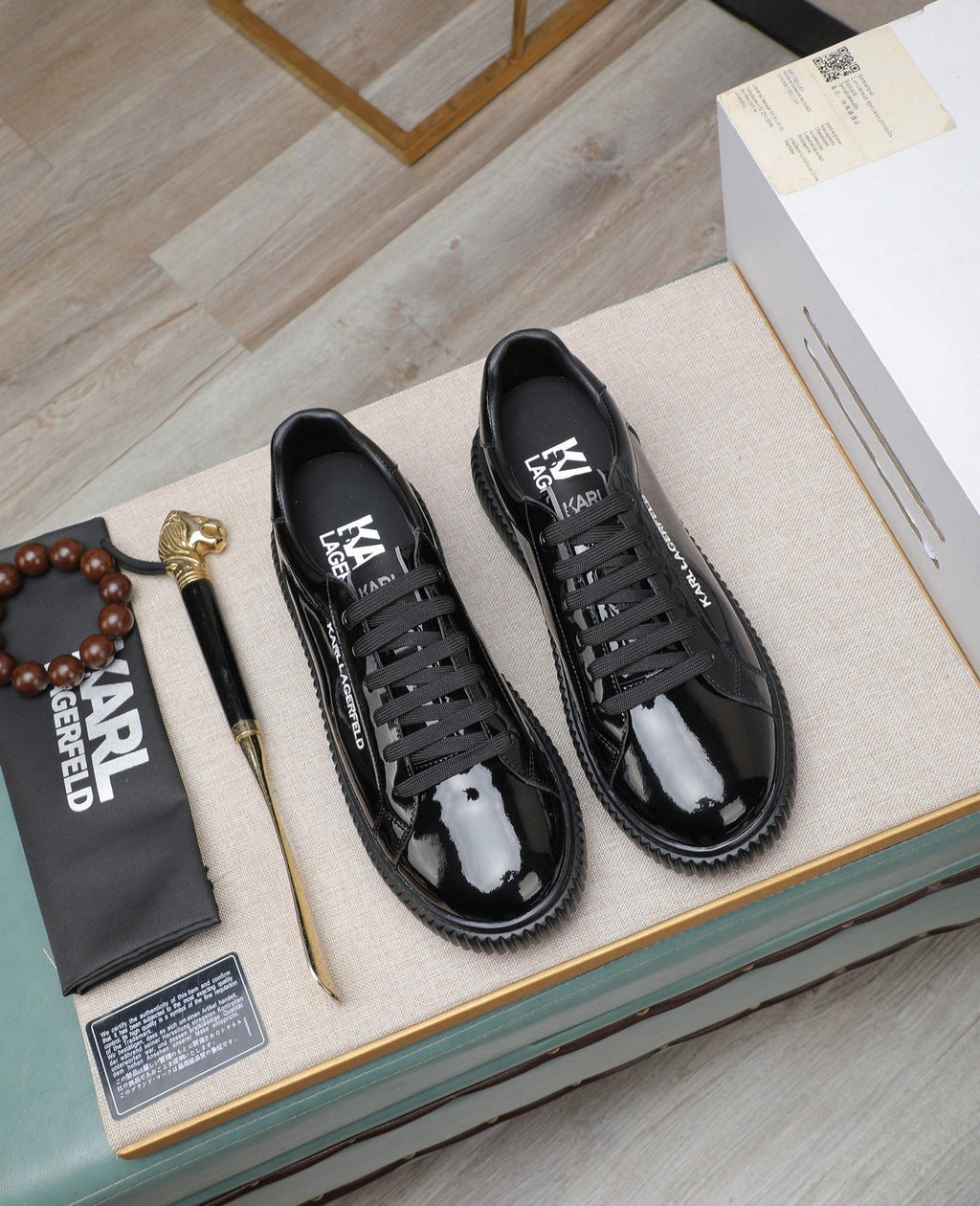 Karl Lagerfeld Low-Top Logo Sneakers