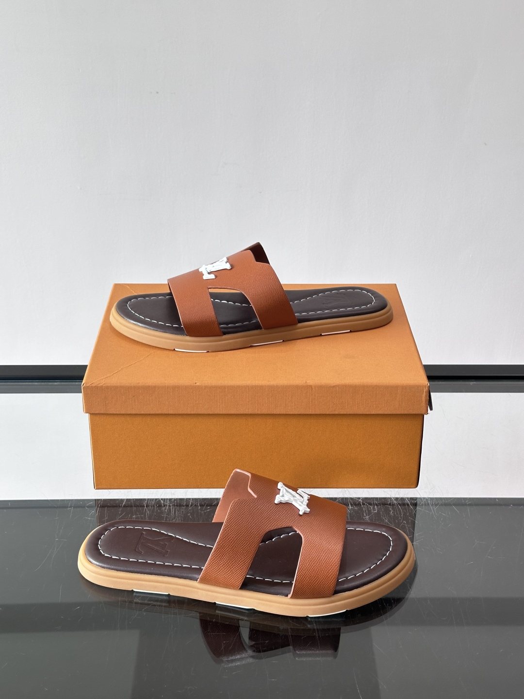 Louis Vuitton Isola Monogram Slide Sandals - Rubber Sole