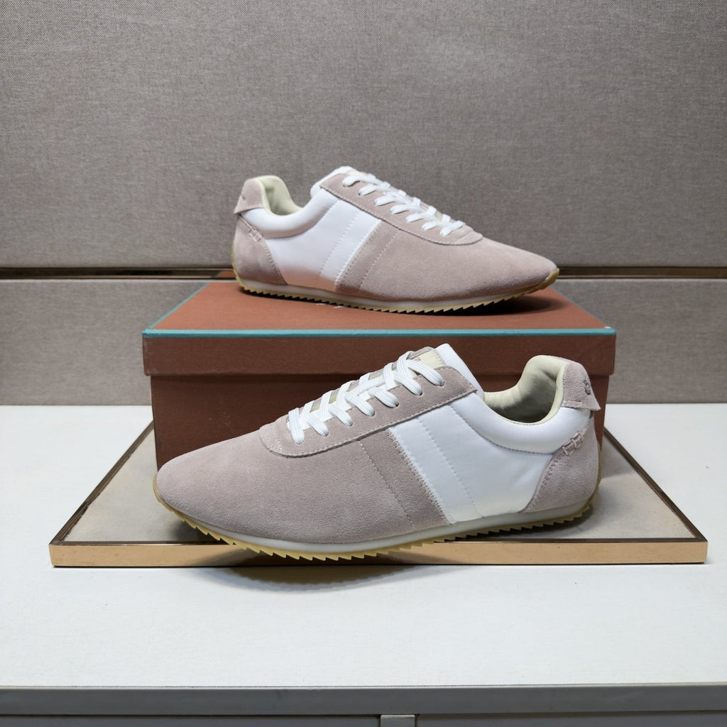 Low-Top Lace-Up Sneakers - Leather Lining